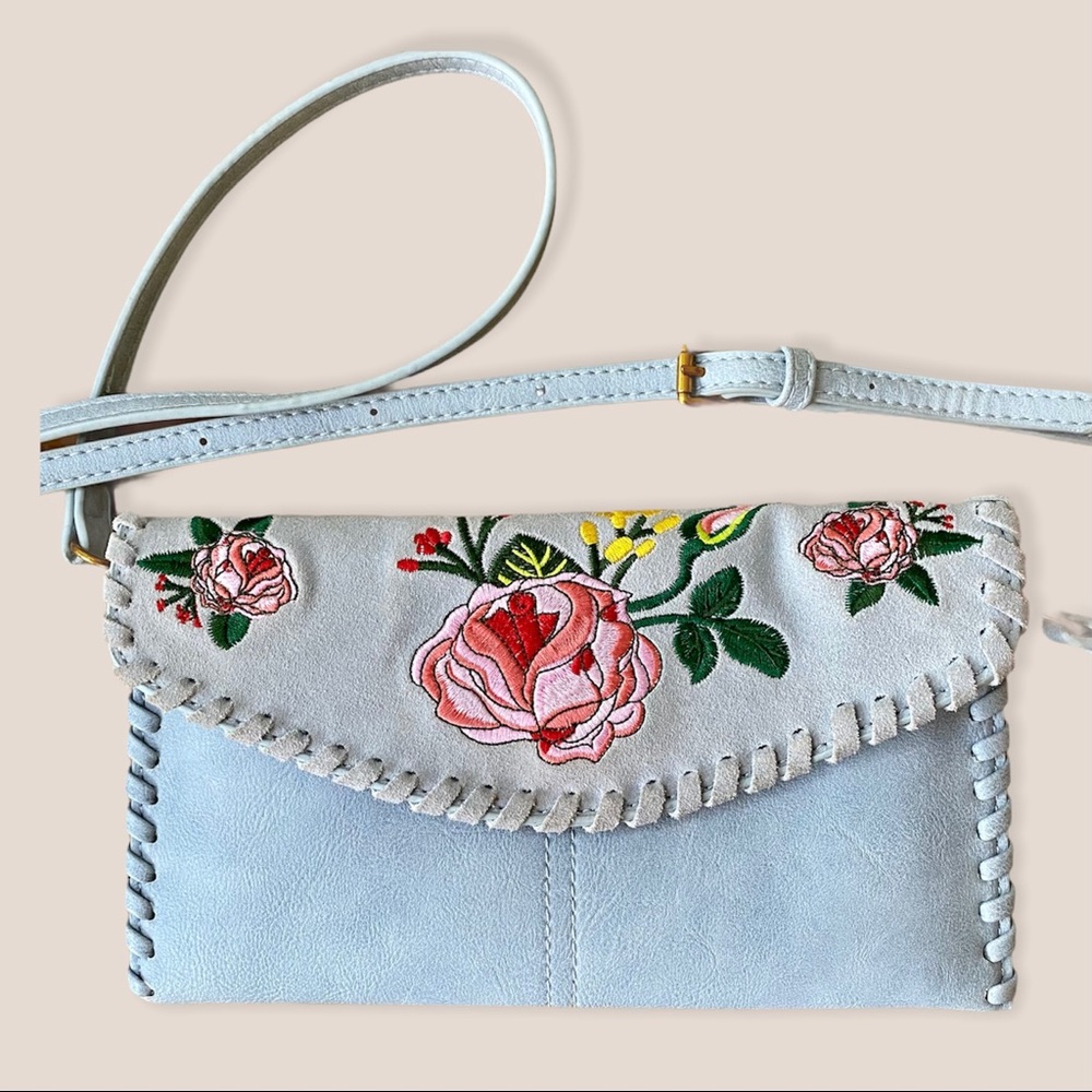 Street Level Leather Boho Floral Embroidered Purse